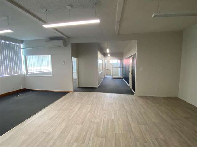 Part 1st Floor, 94 London Street Hamilton Central_4