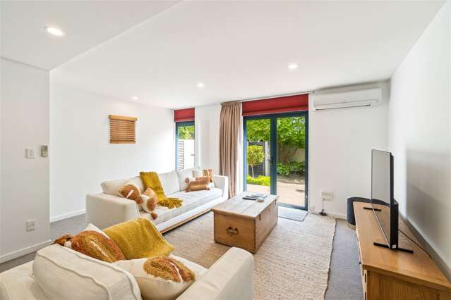 4/18 Rastrick Street Merivale_2