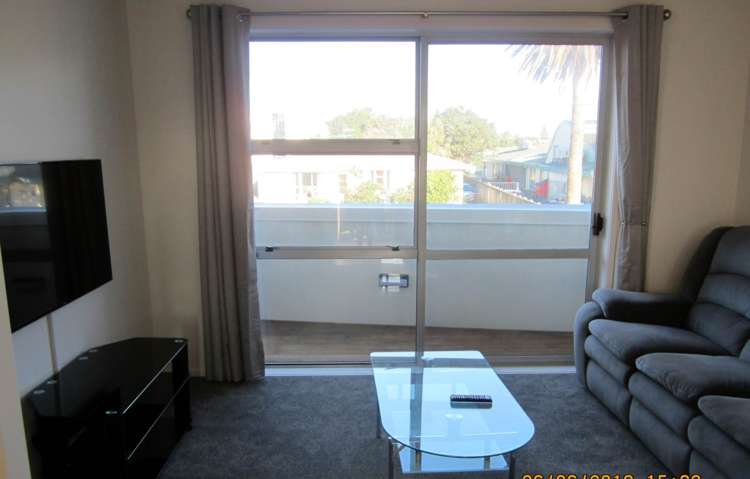 26/3 Riverside Road Orewa_6