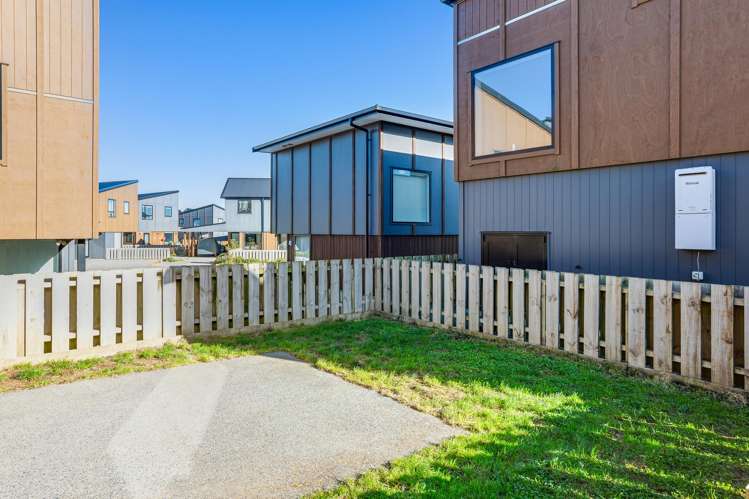 30 Astelia Way Woodridge_3