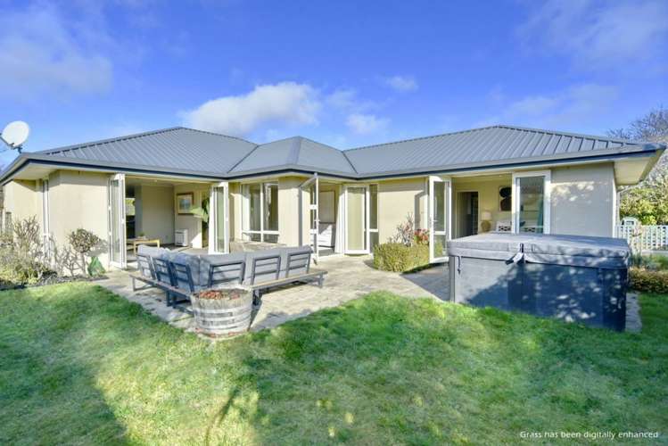 8 Ross Place Northwood_24