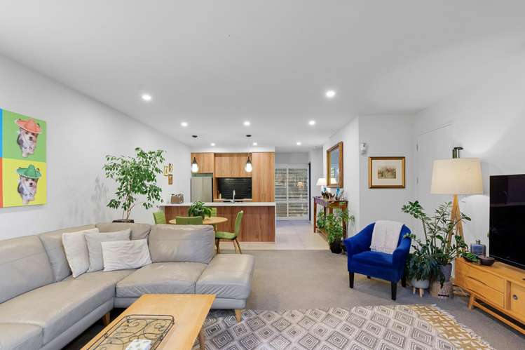 2/484 Manchester Street Saint Albans_3