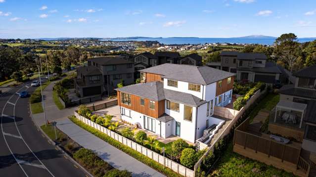 Coastal Sophistication, Family Proportions