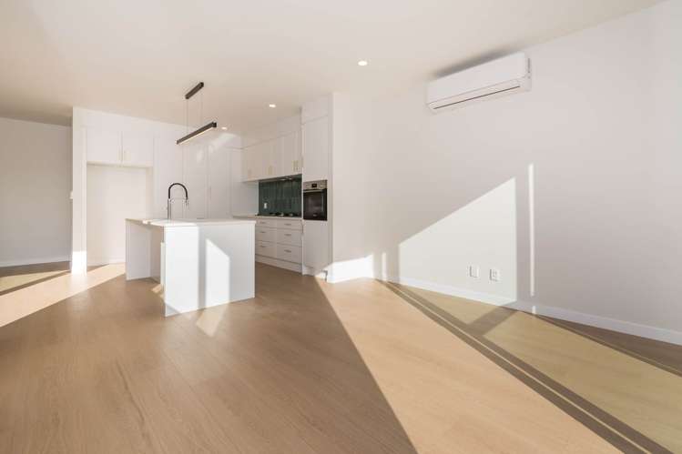 27A Nutsey Avenue Northcote_6
