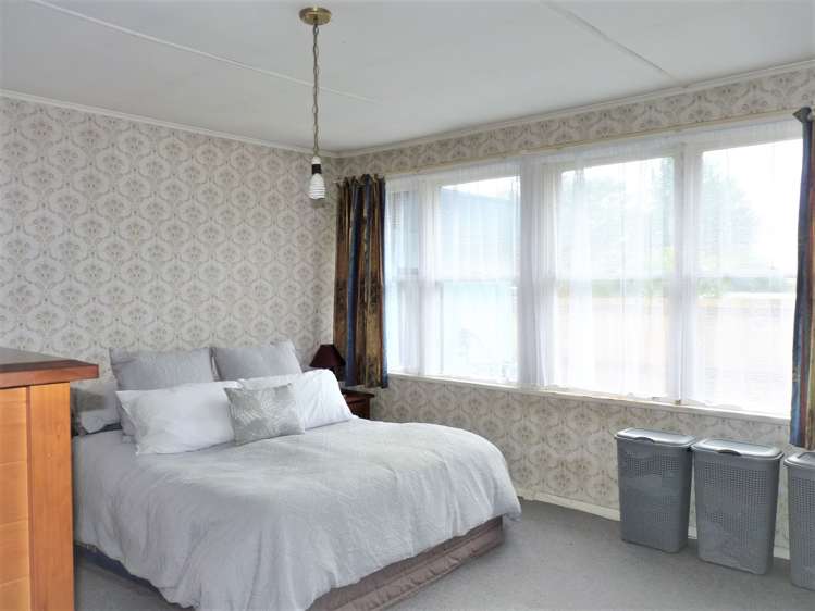 1107 Willowpark Road North Mayfair_5