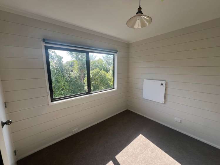 23 St James Avenue Helensville_11