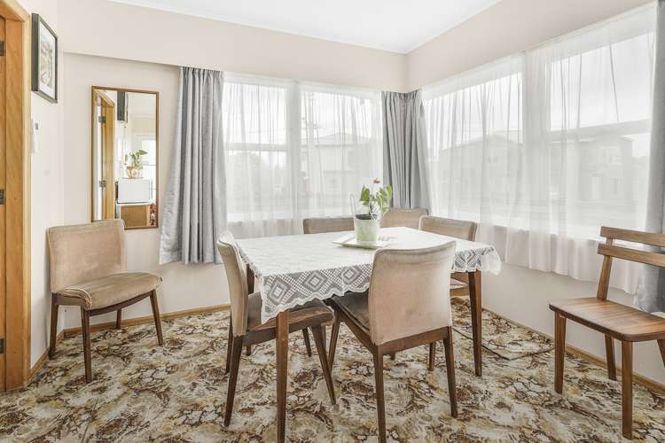 38 Southsea Crescent Silverdale_4