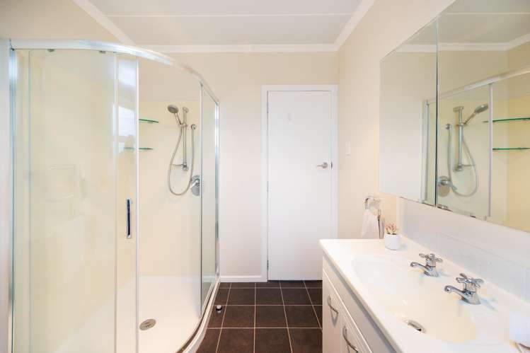 8 Firth Place Awapuni_8