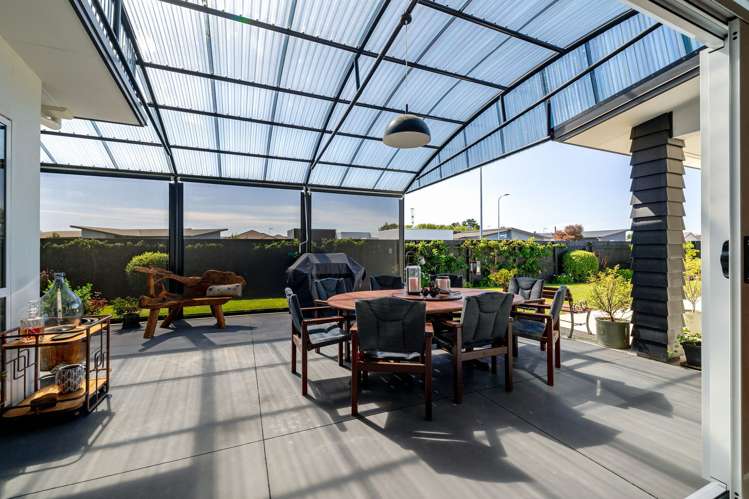 2 Morocco Terrace Kelvin Grove_35