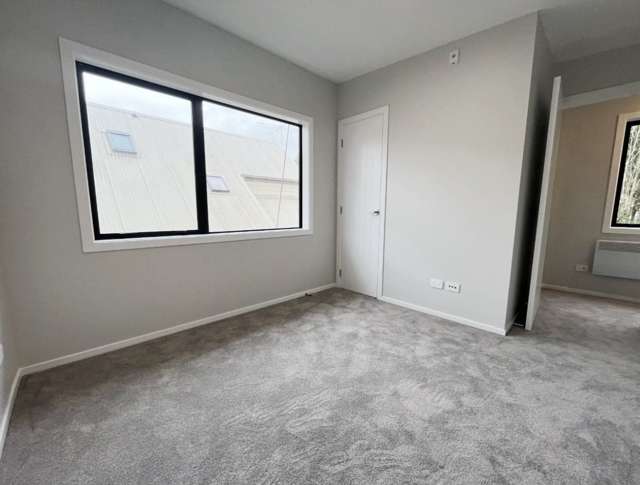 1/64 Owen Street Newtown_4