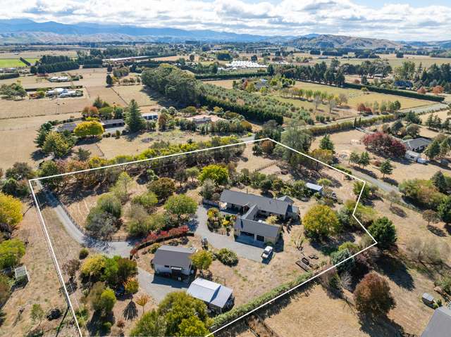 Two Dwellings in a Premium Lifestyle Location