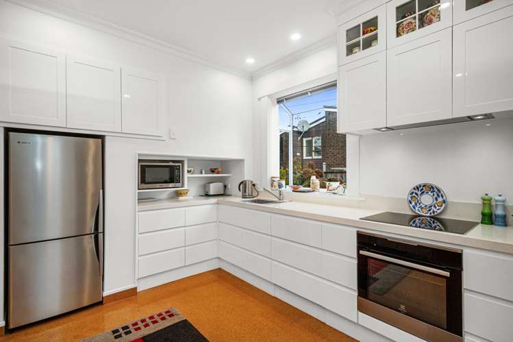 65 Penrose Street Woburn_11