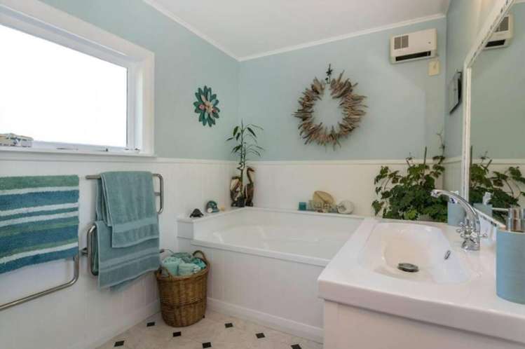 8 Cook Street Havelock_14