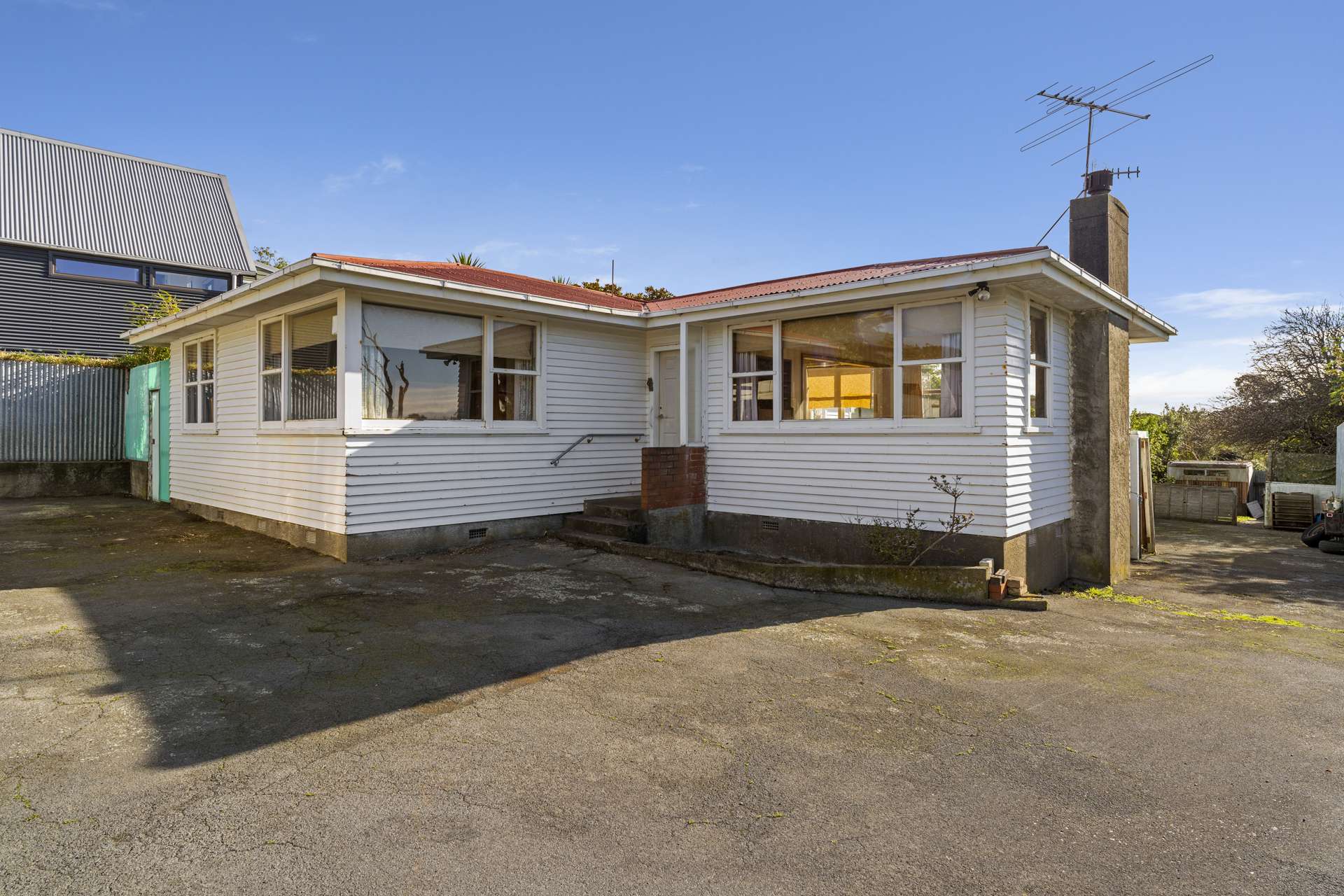 135 Muri Road Pukerua Bay_0