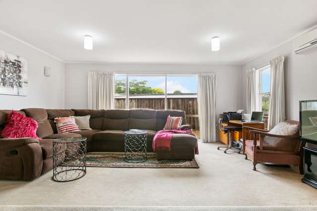 54 Beechdale Crescent Pakuranga Heights_3