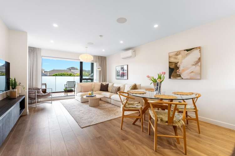 24C Essex Street Te Atatu South_7