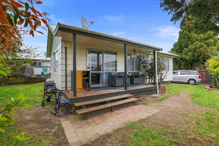 1/141 Spa Road Taupo_11