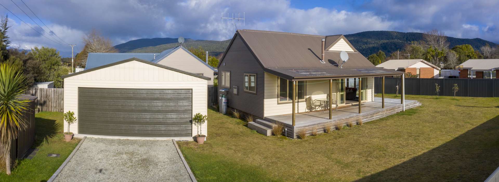 52 Hunter Place Manapouri_0