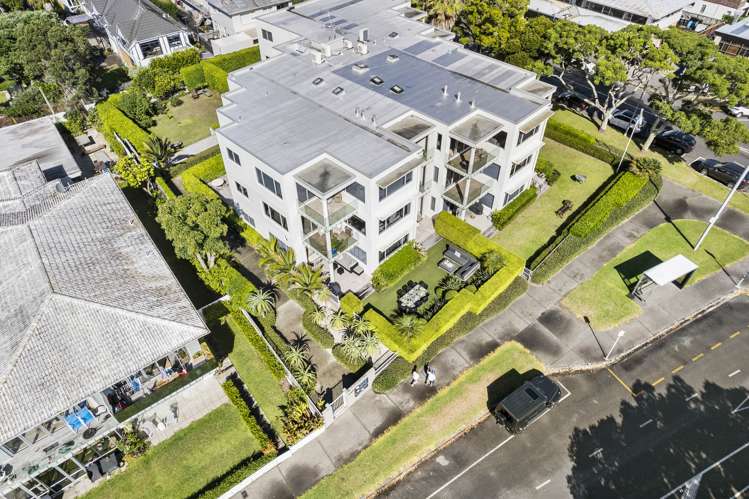 1/245 Tamaki Drive Kohimarama_16