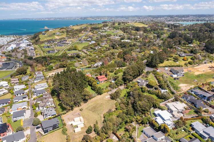 30 Clayden Drive Gulf Harbour_10