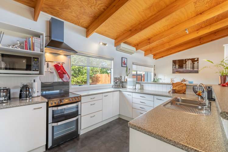 1 Blundell Avenue Waipukurau and Surrounds_3