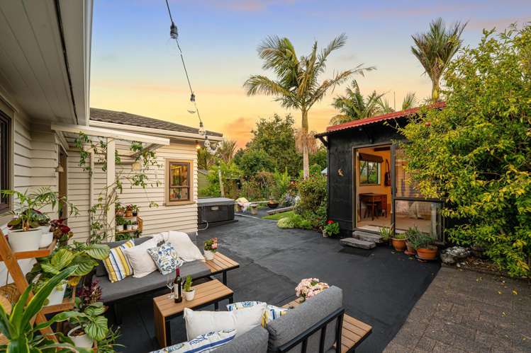 11 Himikera Avenue Avondale_23