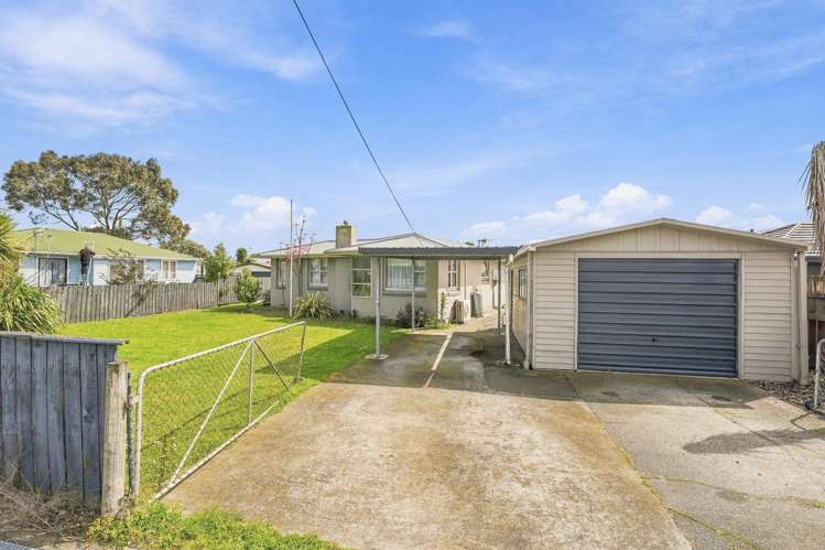 2 Ngaire Street Longburn_14