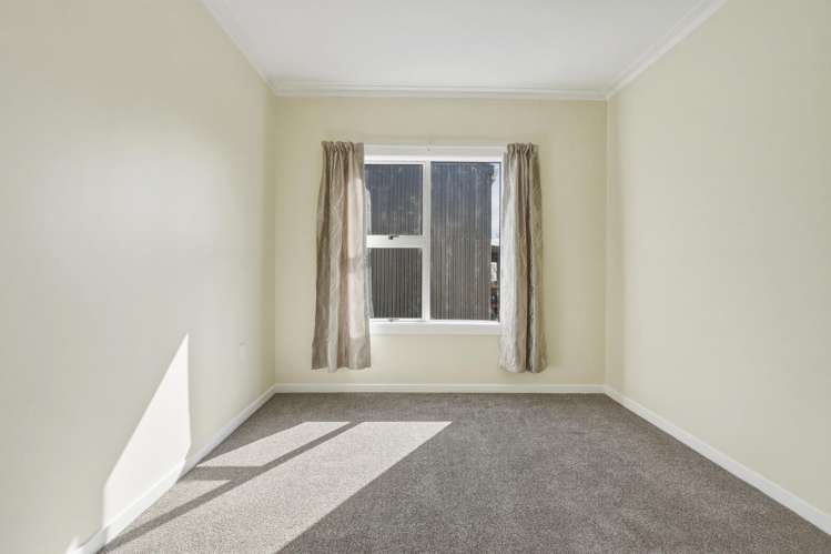 9 Dudgeon Street Milton_16