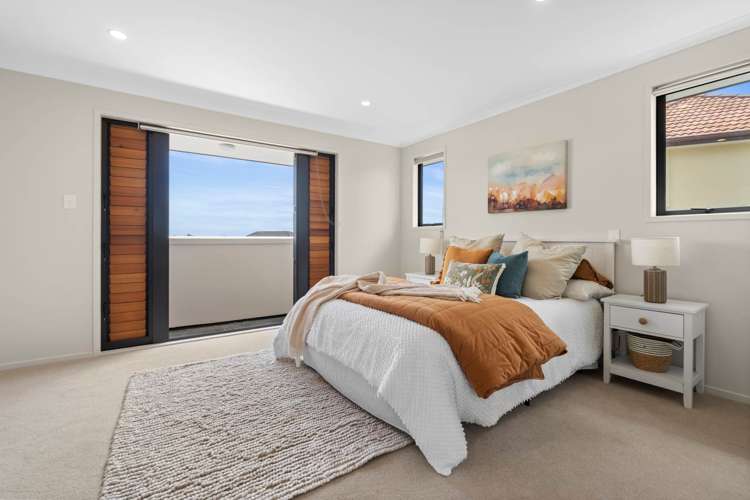 28 Greenbough Lane Greenhithe_24