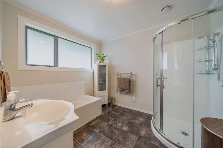 527 Whitemans Valley Road Whitemans Valley_8