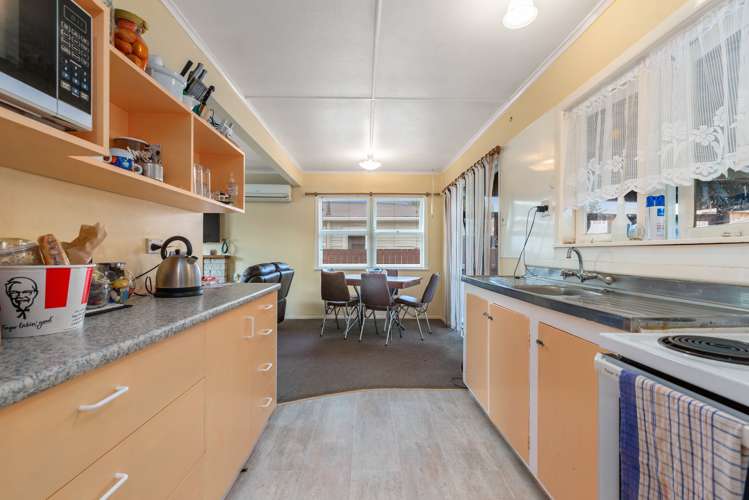 10 Allan Street Glenholme_7