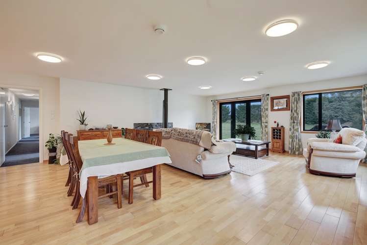 2259 South Eyre Road West Eyreton_6