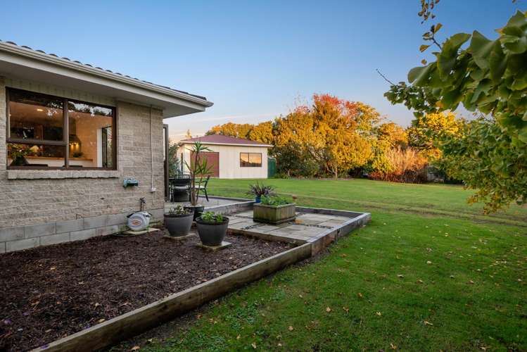 213 Ireland Road Waitoki_25