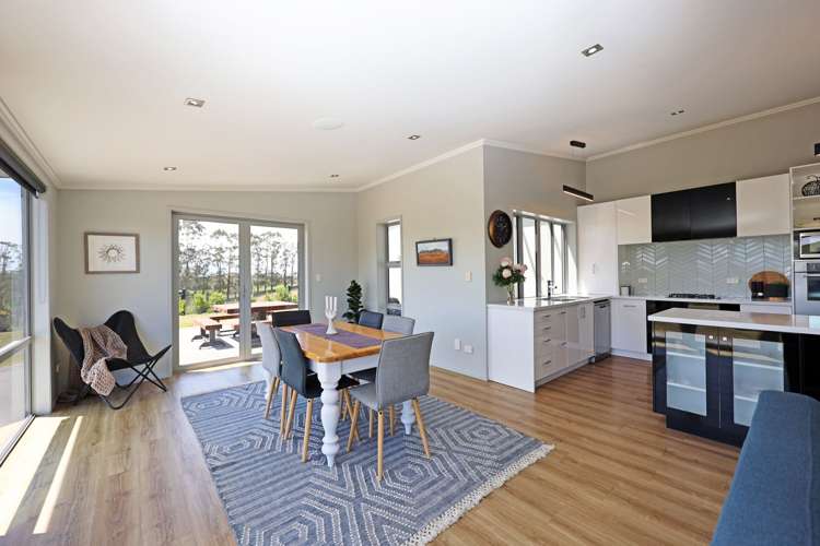 406 Devils Bridge Road Oamaru_11