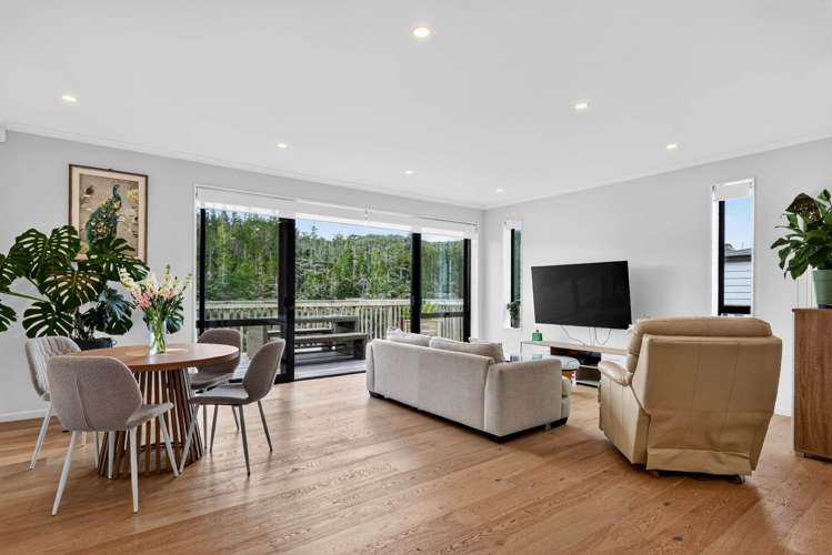 81 Pacific Heights Road Orewa_9