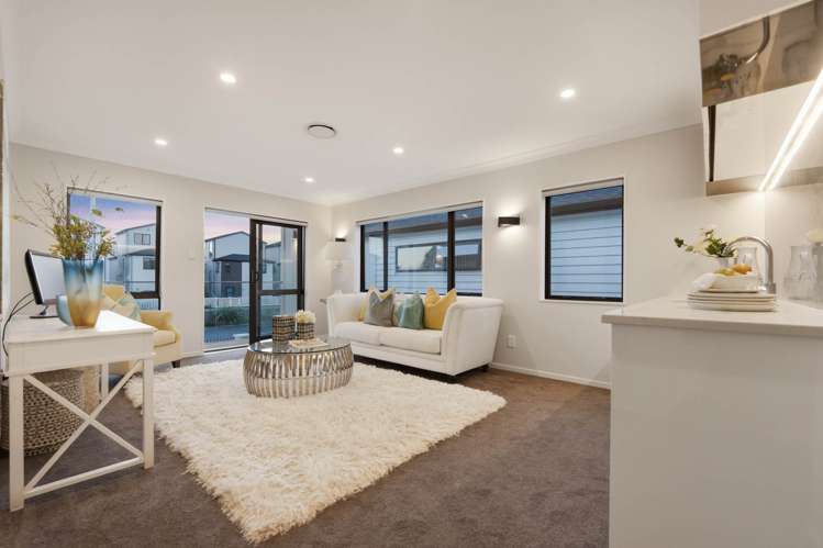 221B Murphys Road Flat Bush_14