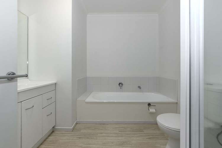 28/19 Glencarron Place Bethlehem_7