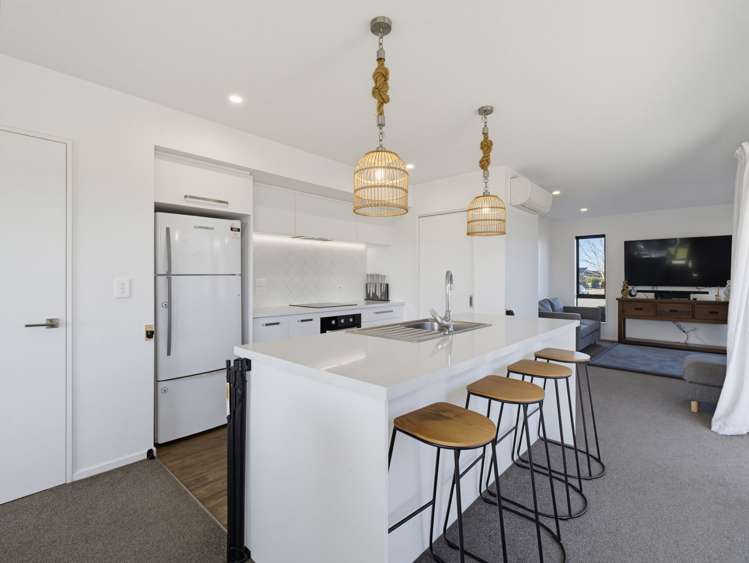 10 Kemble Drive_4