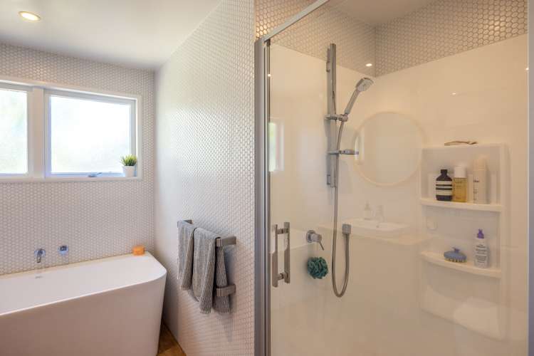 395a Sea View Road Onetangi_24