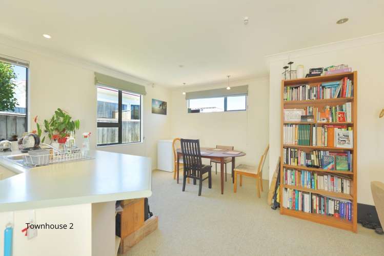 227 The Parade Island Bay_16