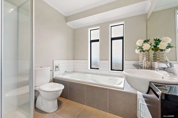 61 Coachman Drive Flat Bush_9