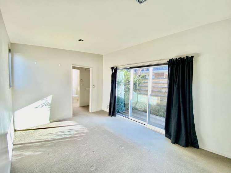 32 Peary Road Mount Eden_5