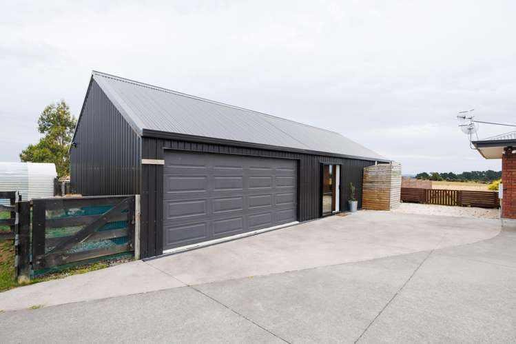 1061 Taonui Road Colyton_21