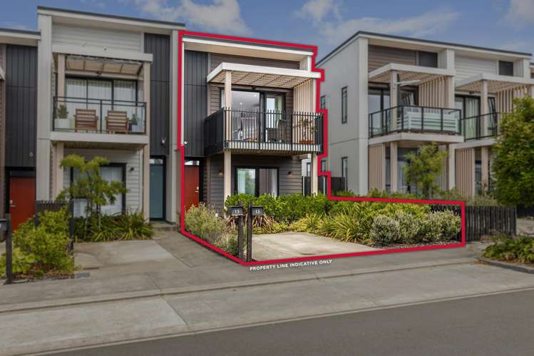 13 Malcolm Calder Road_0