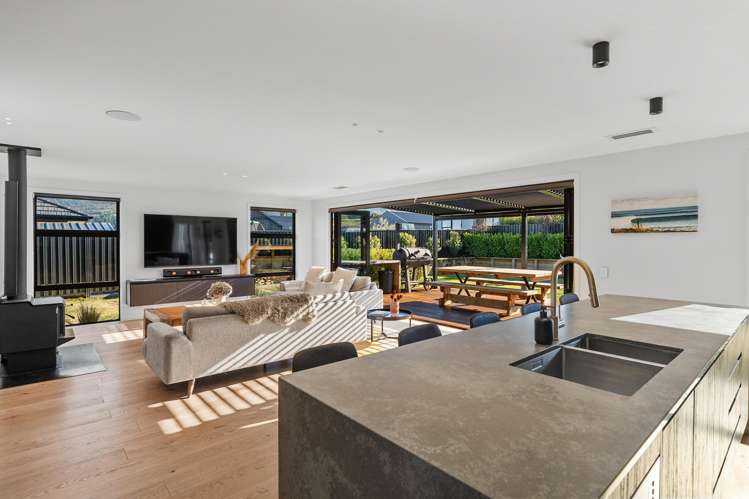 53 Timsfield Drive Lake Hawea_11