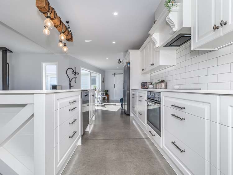 14 Mowhia Grove Waitarere_2