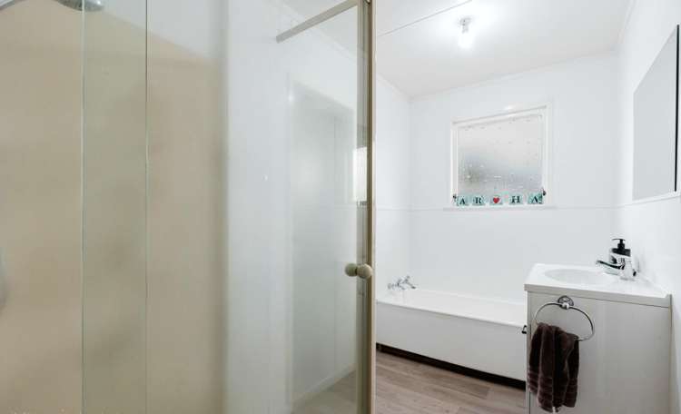 463 Kahikatea Drive Dinsdale_15