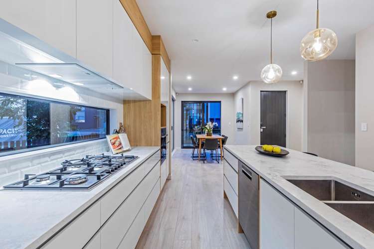 64 Glidepath Road Hobsonville_25