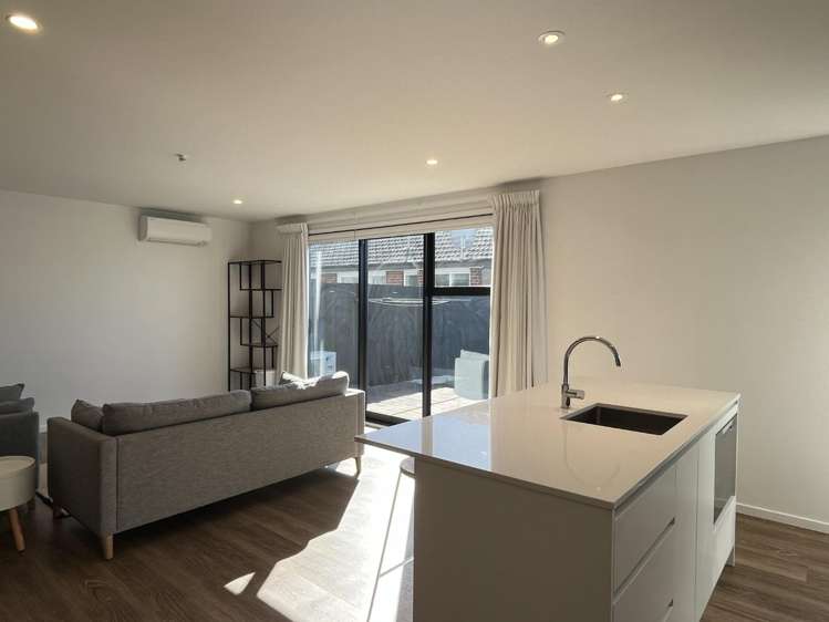 1/23 Hills Road 1434_3