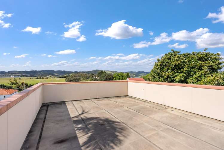 3 Whimp Avenue Onerahi_13